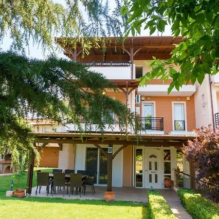 Mansion In By Thesbnb Peraia (Thessaloniki)